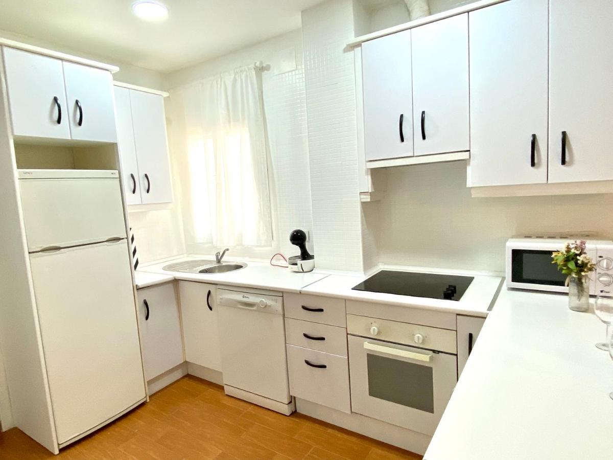 El Reloj Del Viajero Apartman Sevilla Kültér fotó